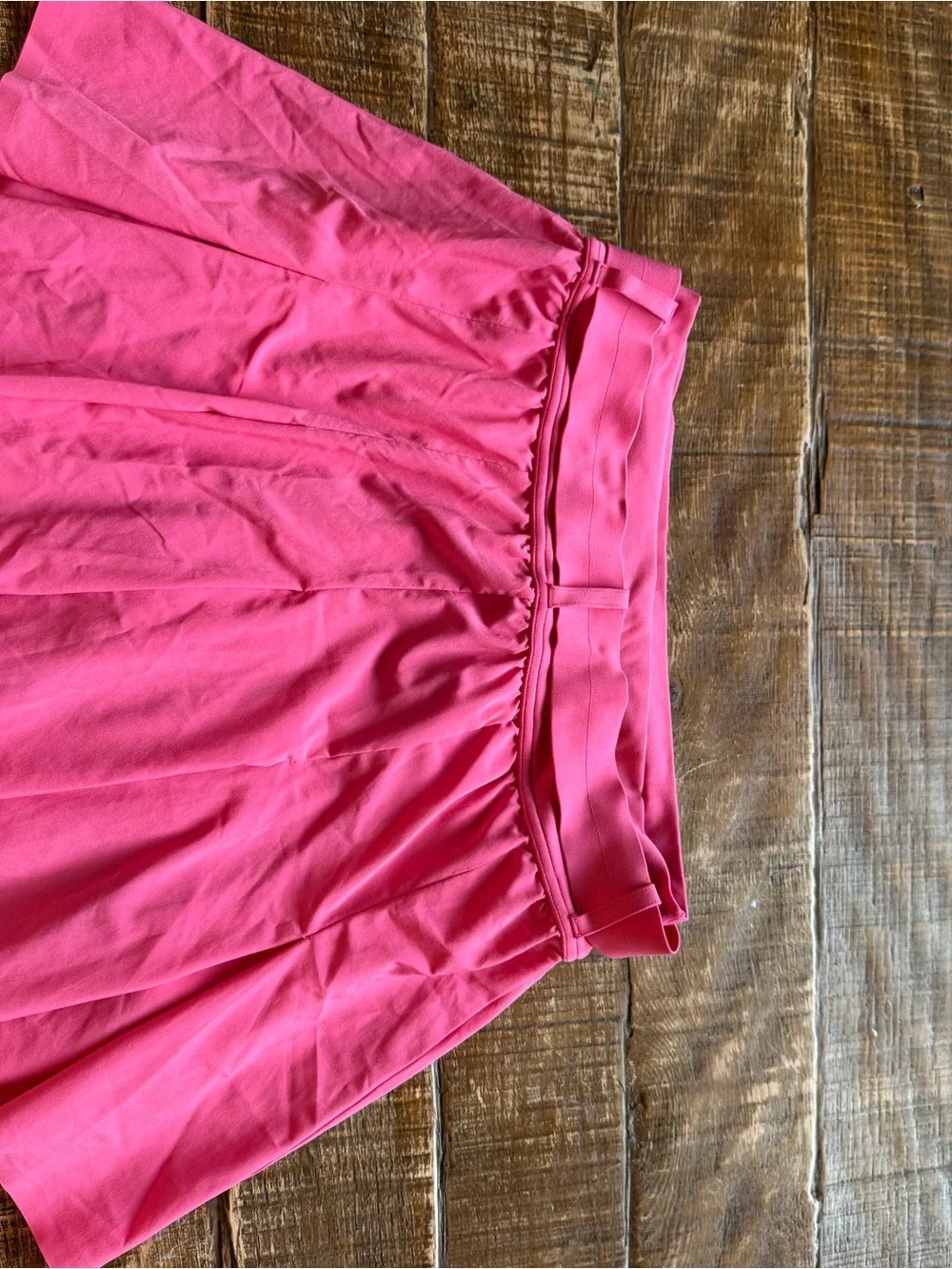 Bright Pink Pleated Skirt - Picture 1 of 3